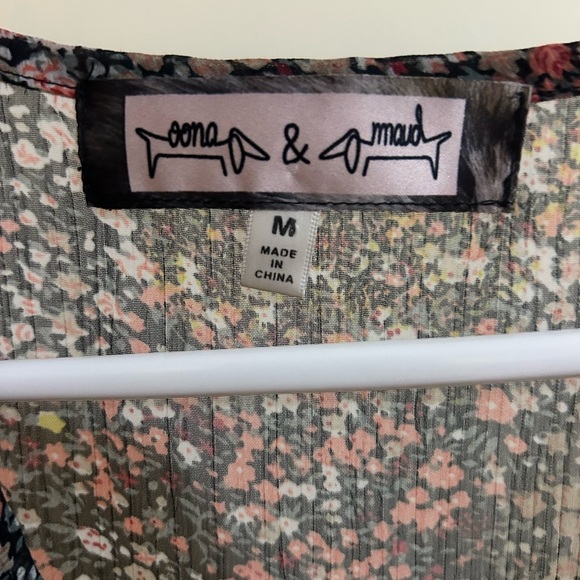 Floral Tie-Front Sheer Blouse - Picture 4 of 4